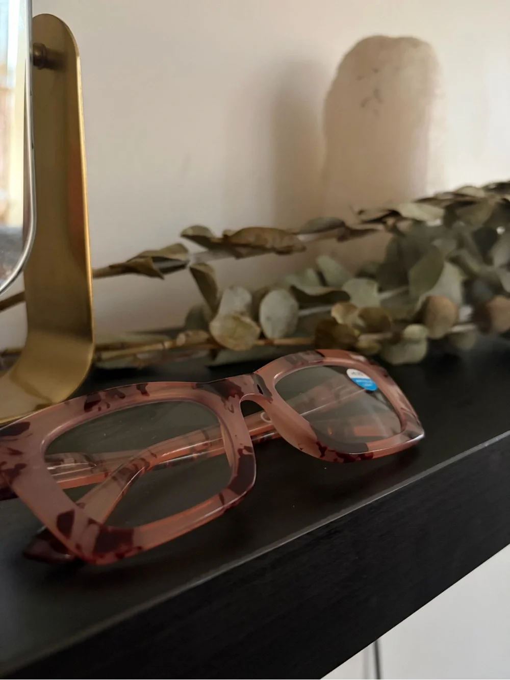 Stylish Women's Rectangular reading glasses in Rose Tortoise